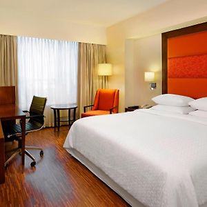 Four Points By Sheraton Ahmedabad